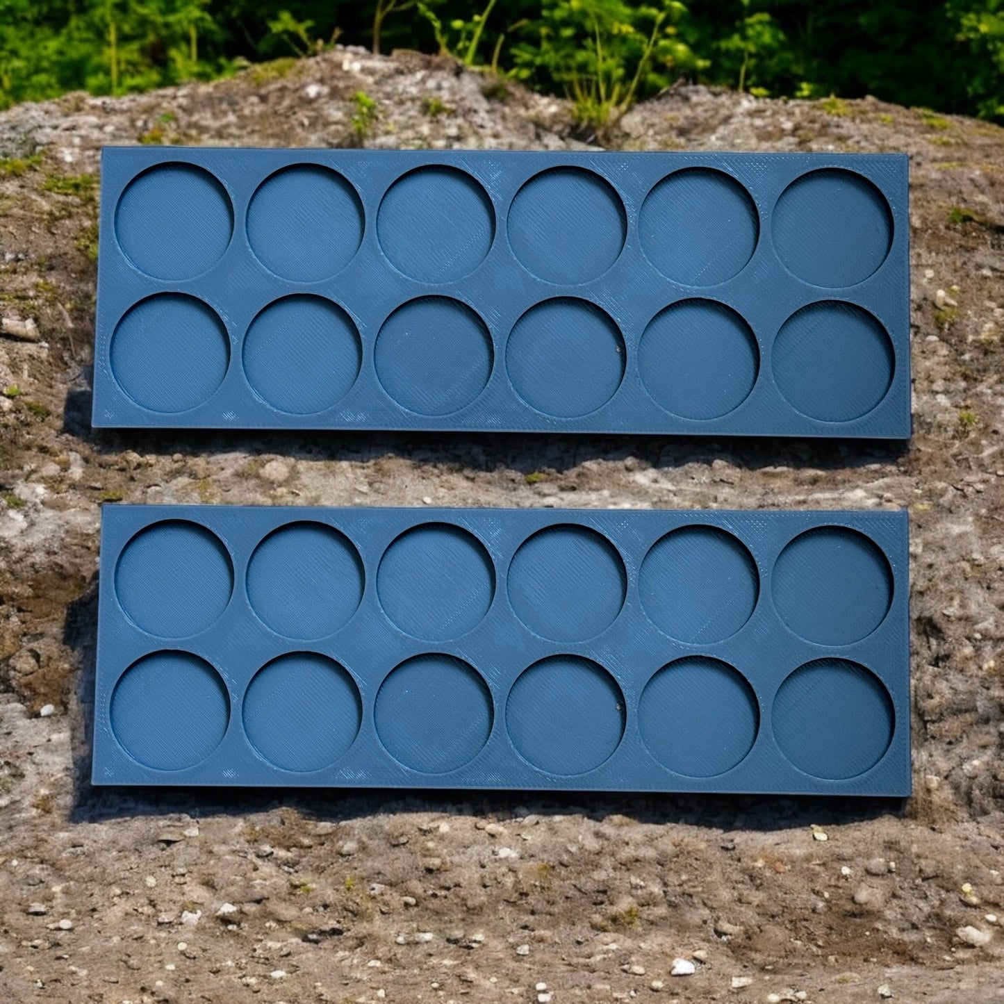 Infantry movement trays Set of 2. Movement trays (5x2) for 25mm round bases.