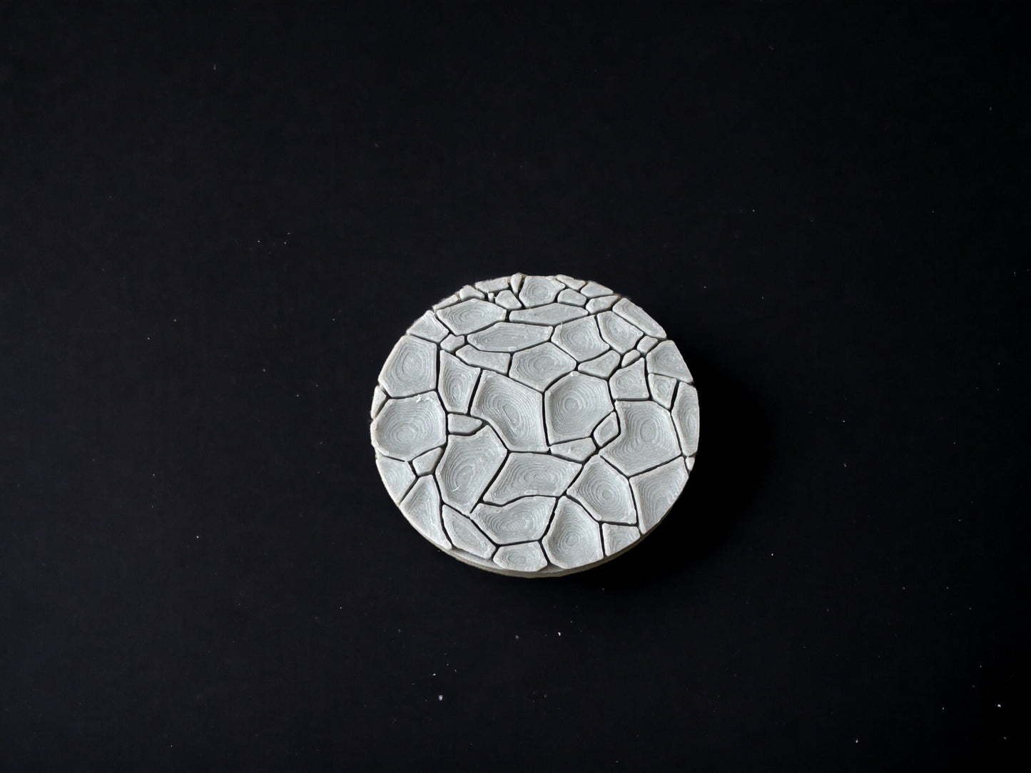 Set of 8 Cracked Desert Bases, Terrain Scenery for Tabletop Miniatures Wargame 50 mm scale