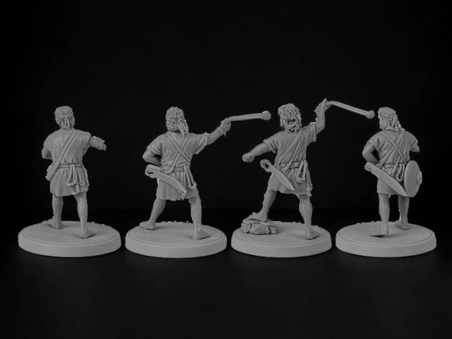 Set of 4 Balearic slingers. 28 mm Miniatures