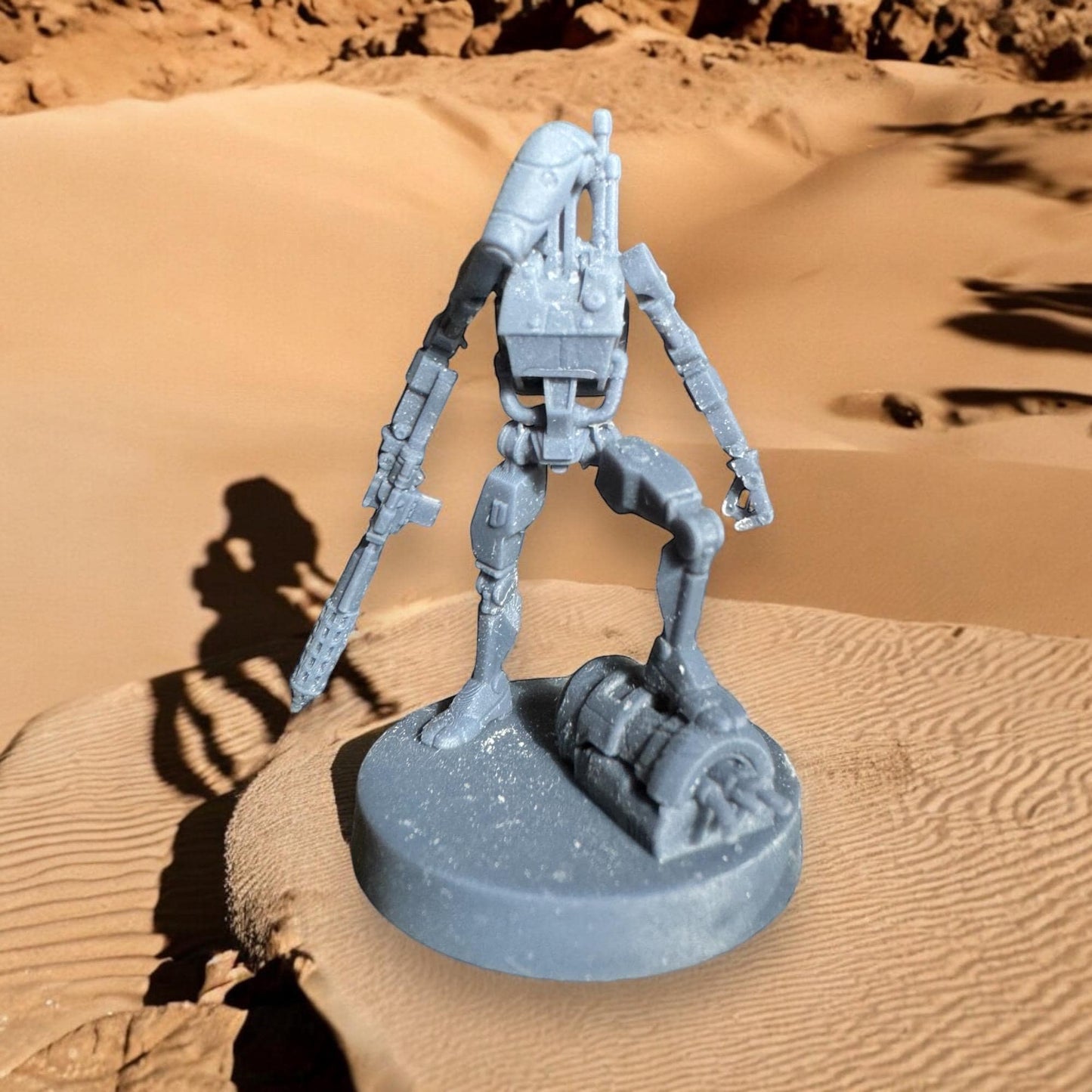 Heavy Battle Droid Miniatures 1:48 Scale Wargame (Set of 20)