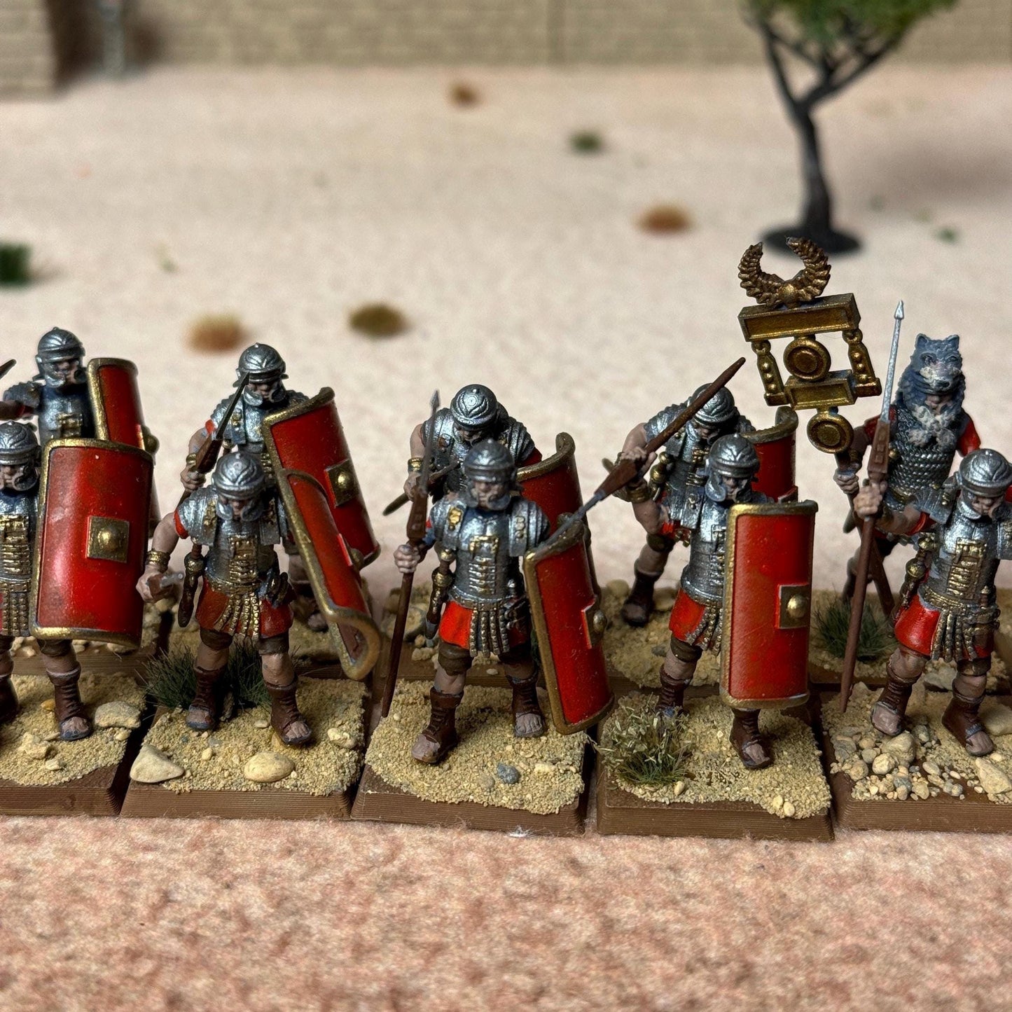 PAINTED Set of 12 Painted Roman Empire Legionaries. 28 mm Miniatures. Ideal for games like Hail Caesar and other wargames.