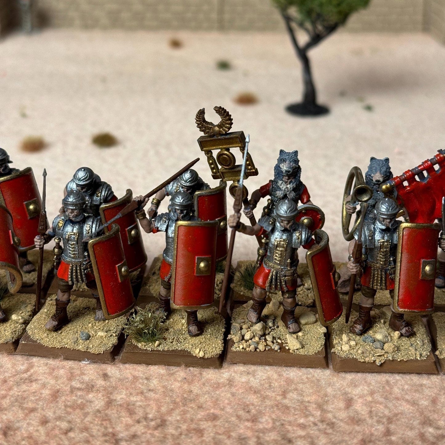 PAINTED Set of 12 Painted Roman Empire Legionaries. 28 mm Miniatures. Ideal for games like Hail Caesar and other wargames.