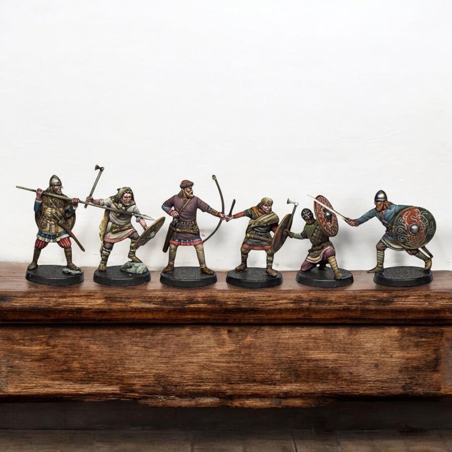 Set of 6 Vikings. 40 mm Miniatures #2