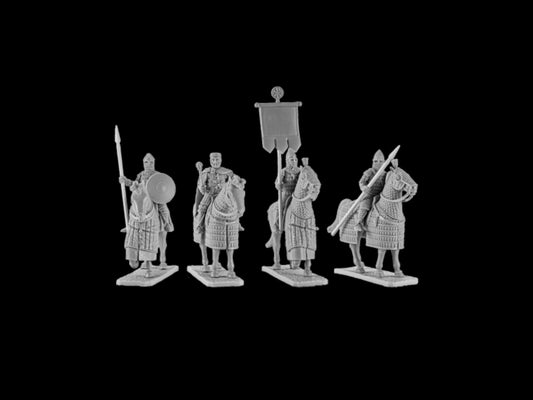 Set of 4 Byzantine Mounted Command. 28 mm Miniatures