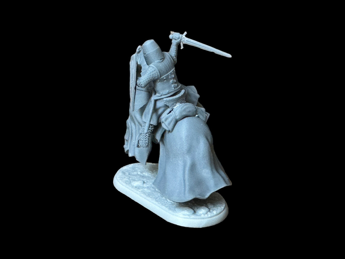 Mounted Crusader Knights. 28 mm Miniatures