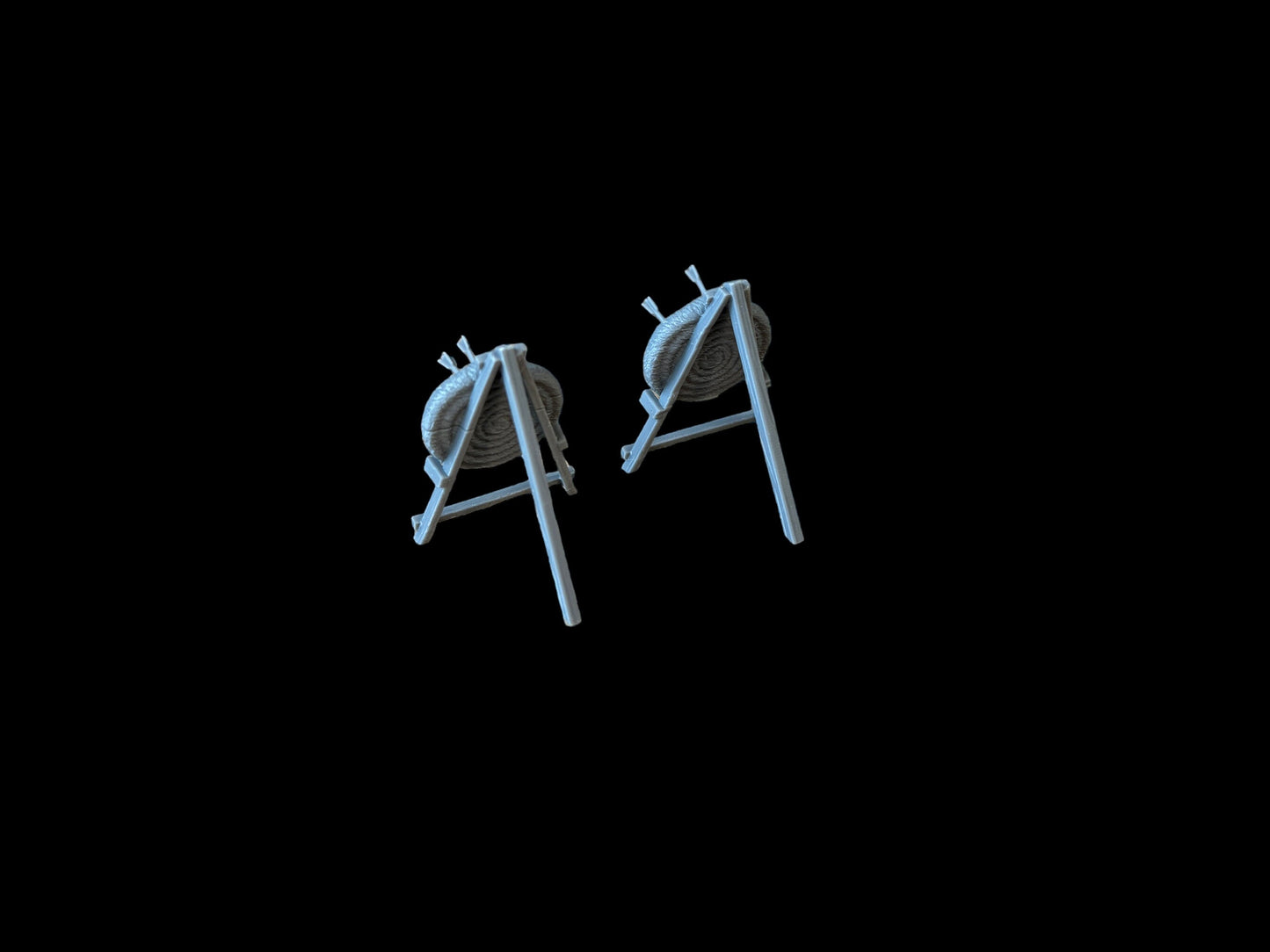 Set of 2 Medieval Target Practice Miniatures Wargame 28 mm scale