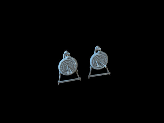 Set of 2 Medieval Target Practice Miniatures Wargame 28 mm scale