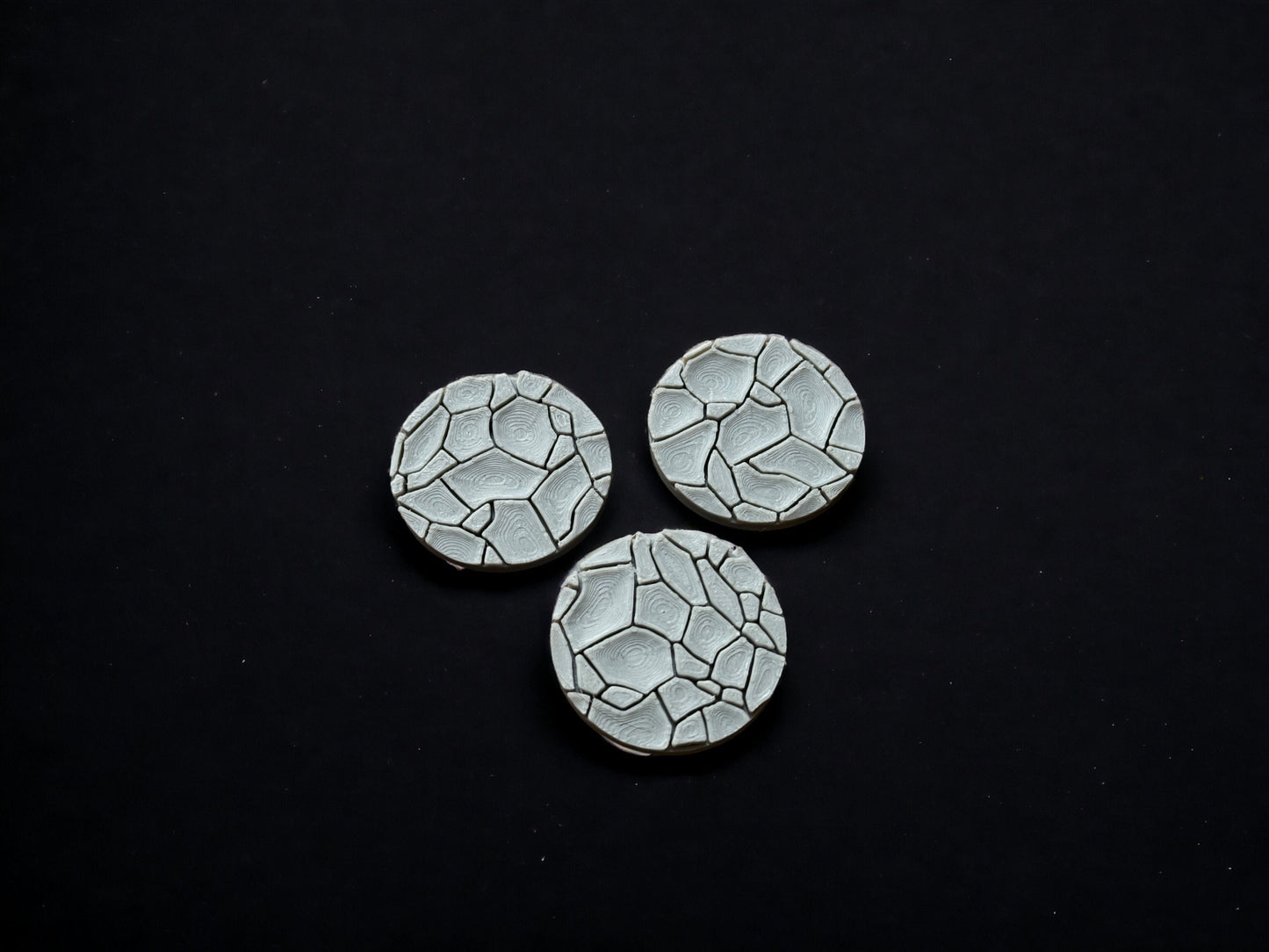 Set of 15 Cracked Desert Bases, Terrain Scenery for Tabletop Miniatures Wargame 35 mm scale