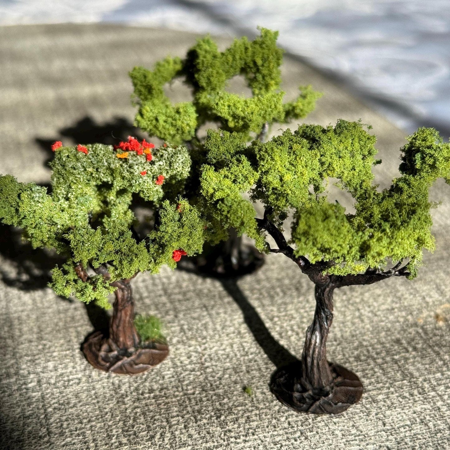 High Quality Realistic Tree. 15 mm Scale