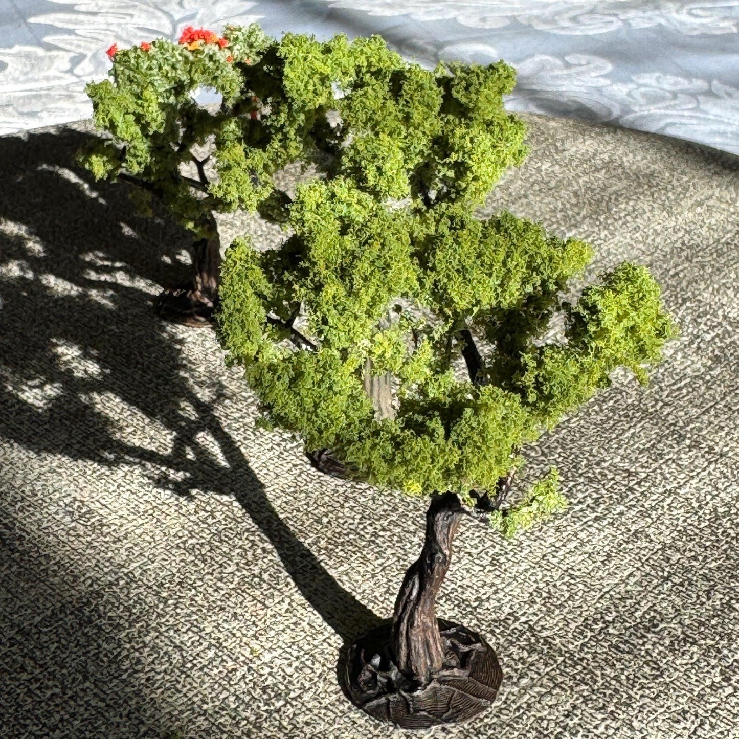 High Quality Realistic Tree. 15 mm Scale
