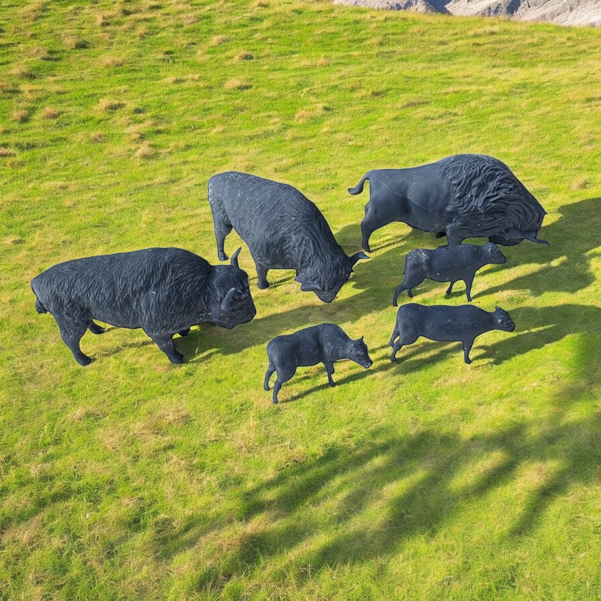 Miniature Bison Ranch Set of 6 Buffalo Miniatures. 28 mm Miniature. Ideal for Games Like SAG ...