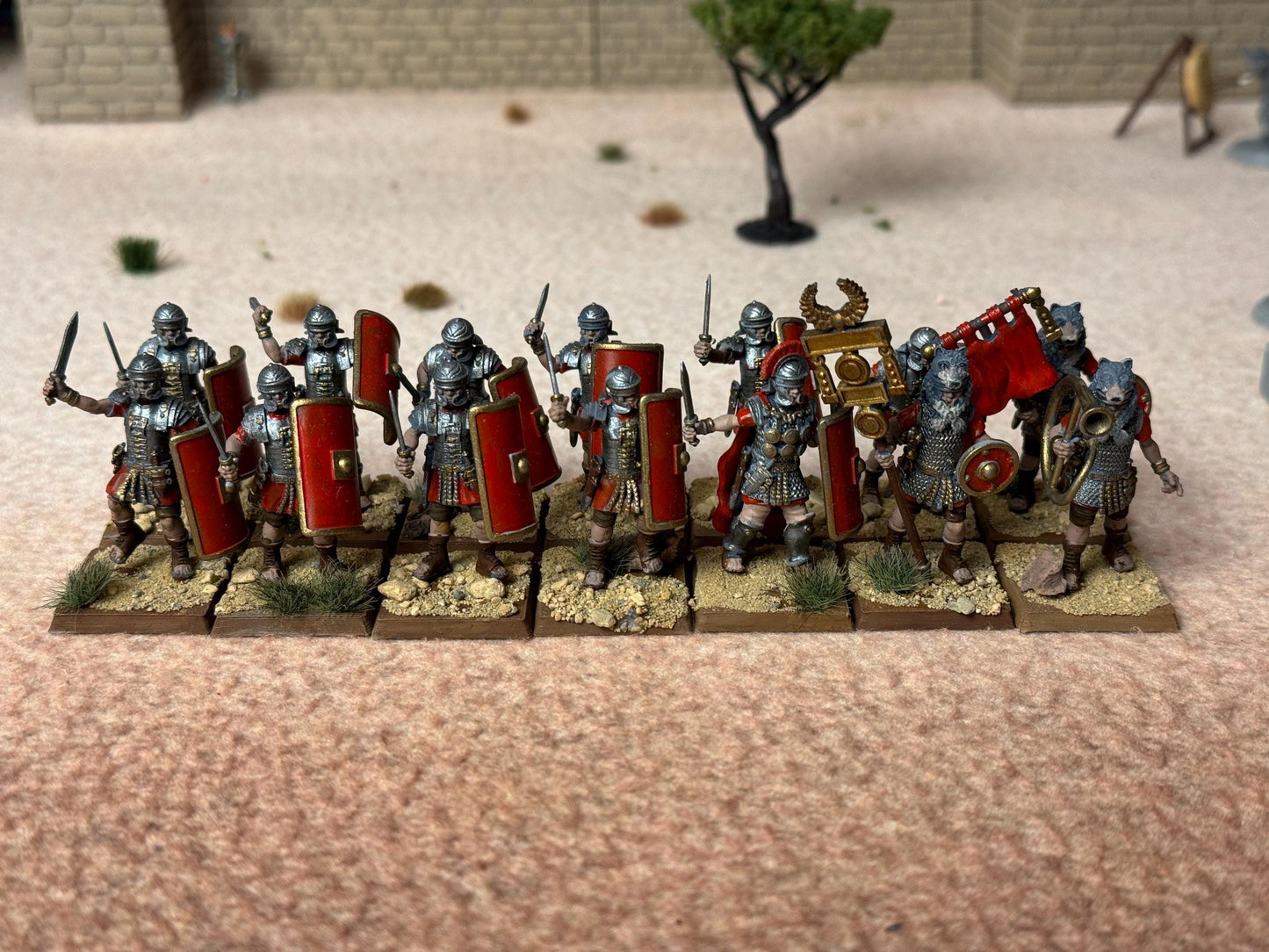 PAINTED Roman Empire Legionaries with Gladius. 28 mm Miniatures (Set of 12) Ideal for games like Hail Caesar and other wargames.