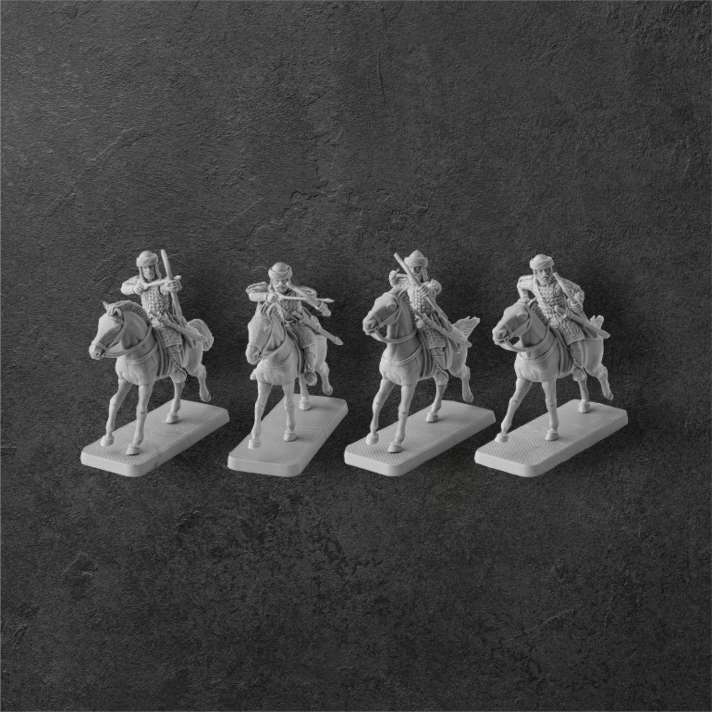 Set of 4 Byzantine Horse Archers. 28 mm Miniatures